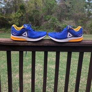 Reebok Harmony Road 3